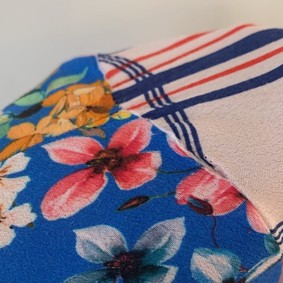 Zara Floral and Plaid Long Sleeve Top - Blue and Red - Picture 7 of 7